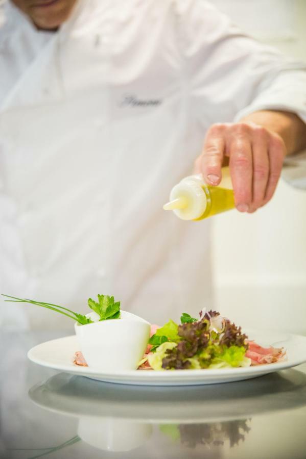 & Restaurant Forni Hotel 3*